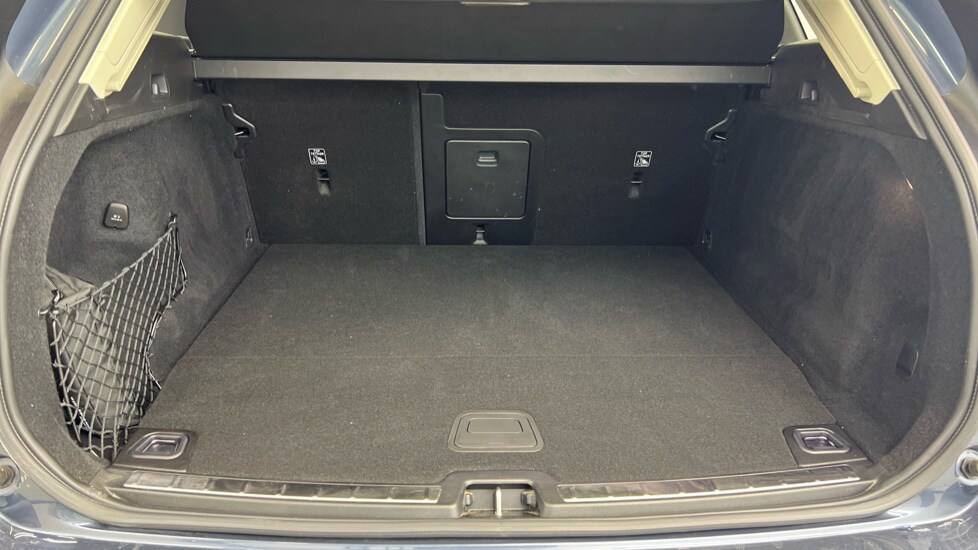 Used Volvo XC60 2024 for sale - 78102930: Photo 53