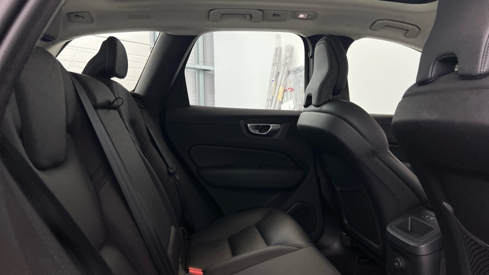 Used Volvo XC60 2024 for sale - 78102930: Photo 6