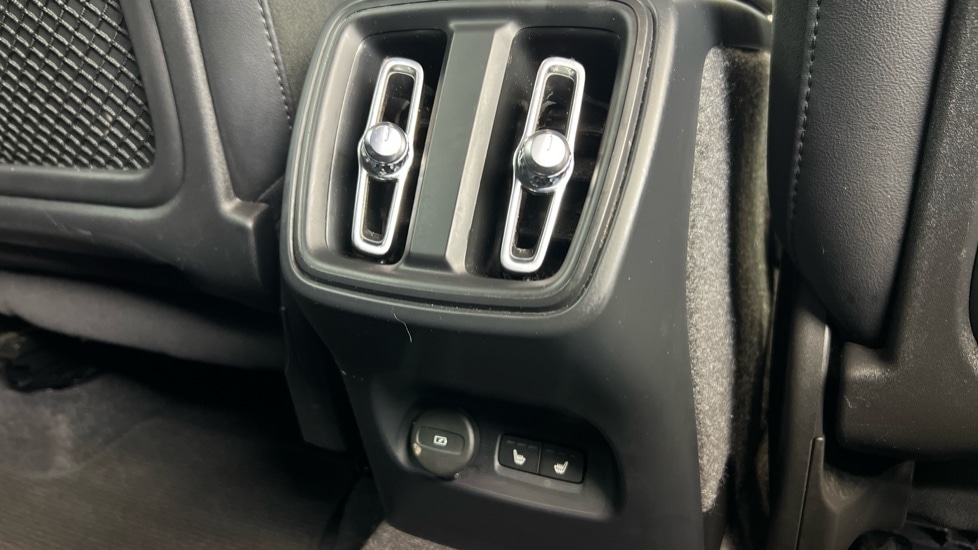 Used Volvo XC40 2022 for sale - 77241130: Photo 14