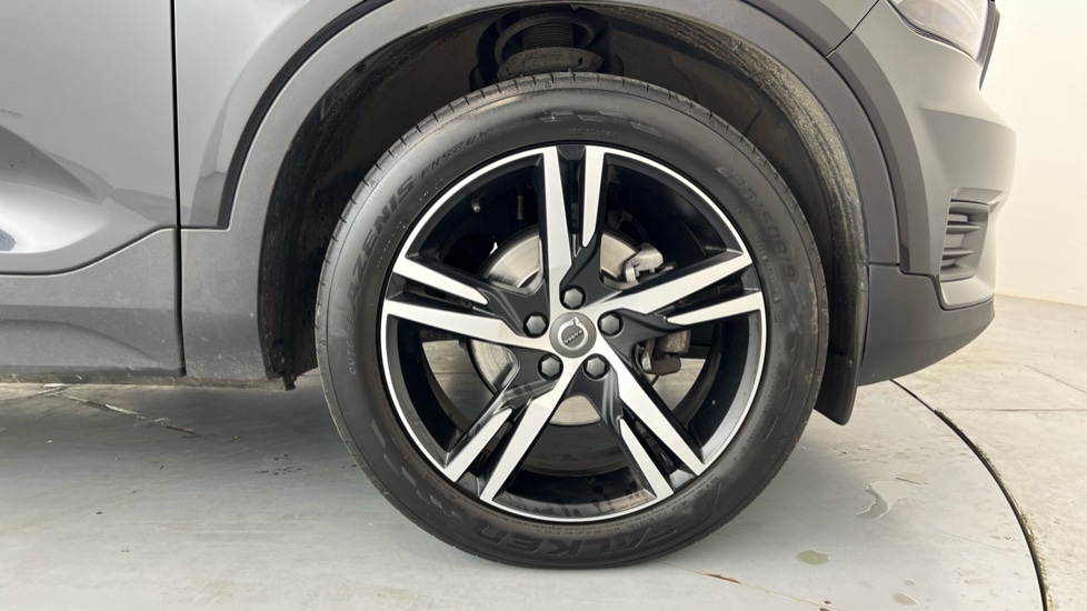 Used Volvo XC40 2022 for sale - 77241130: Photo 9