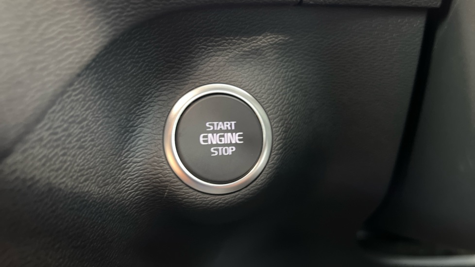 Used Volvo XC40 2022 for sale - 77170483: Photo 27