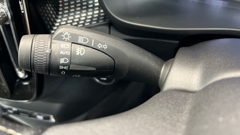 Used Volvo XC40 2021 for sale - 76635650: Photo 20