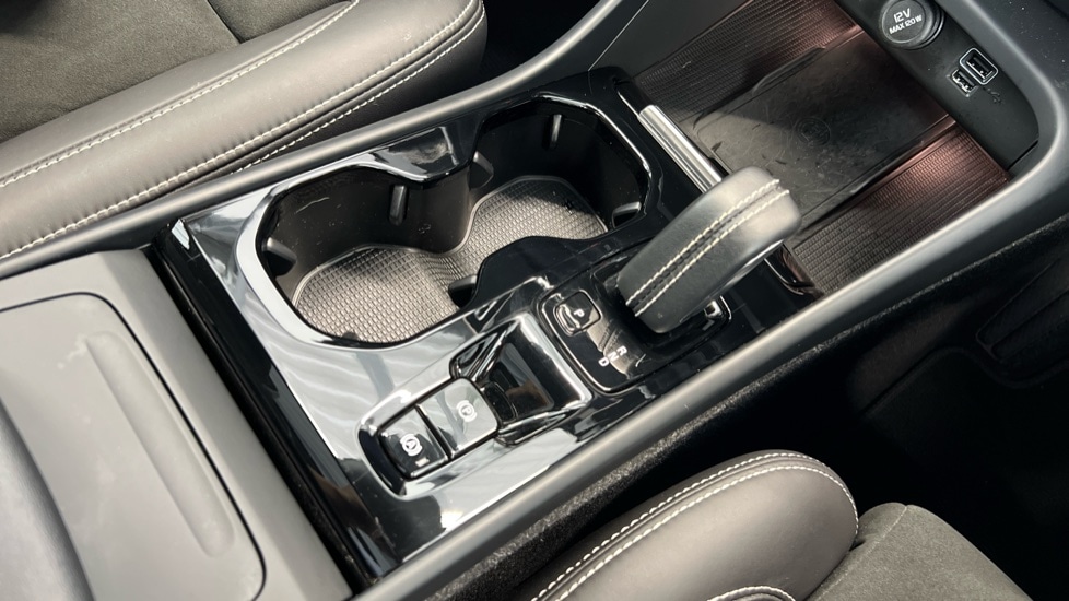 Used Volvo XC40 2021 for sale - 76635650: Photo 25