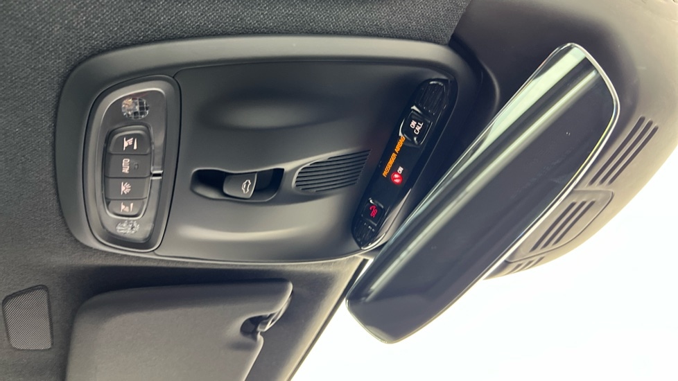 Used Volvo XC40 2021 for sale - 76635650: Photo 28