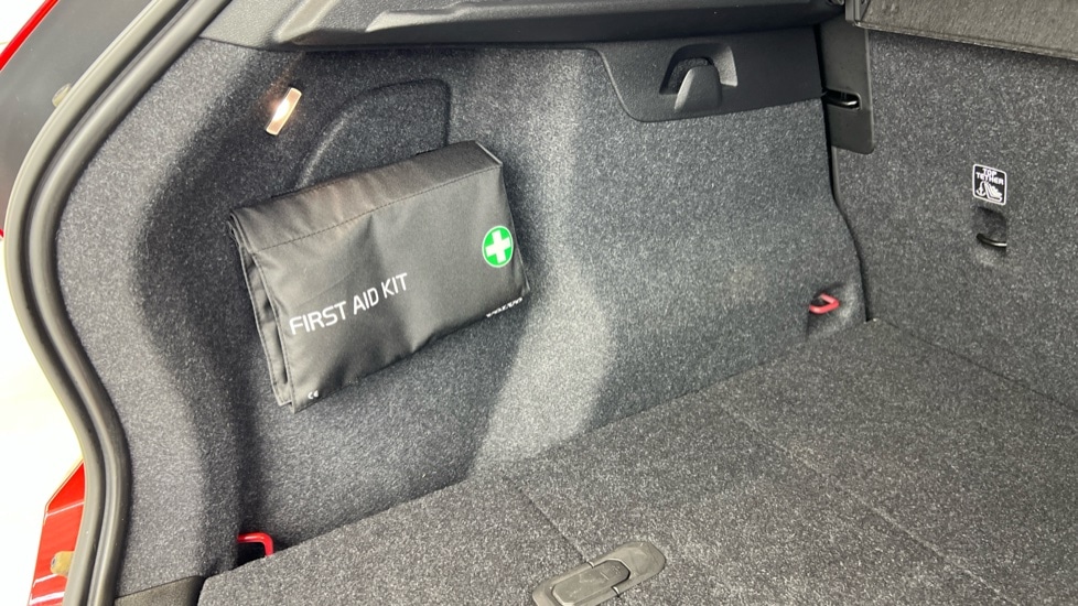 Used Volvo XC40 2021 for sale - 76635650: Photo 41