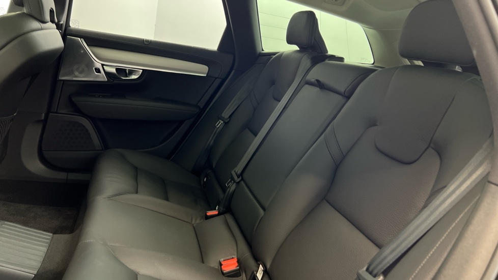 Used Volvo V90 2025 for sale - 77965051: Photo 33