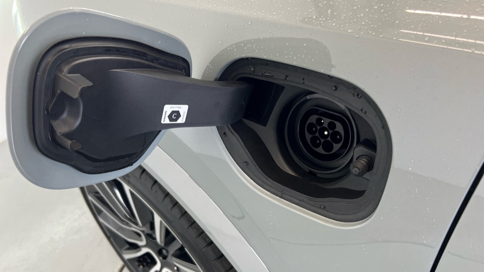 Used Volvo XC90 2025 for sale - 77010223: Photo 16