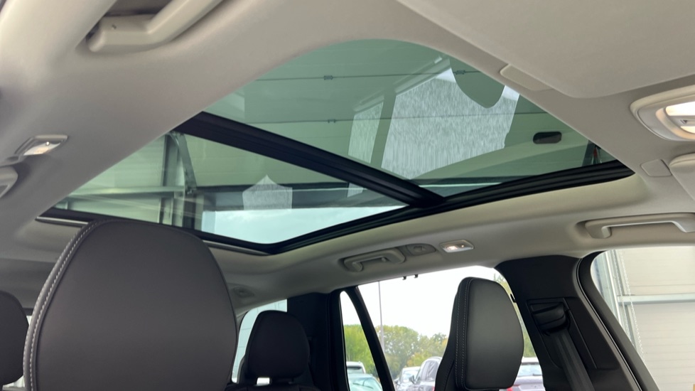 Used Volvo XC90 2025 for sale - 77010223: Photo 31