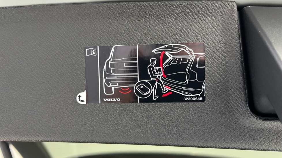 Used Volvo XC90 2025 for sale - 77010223: Photo 40