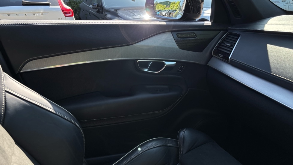 Used Volvo XC90 2022 for sale - 76523629: Photo 30