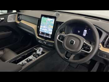 Used Volvo XC60 2025 for sale - 74974593: Photo