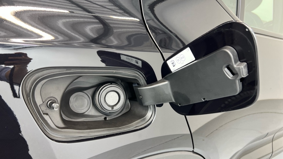 Used Volvo XC40 2023 for sale - 76191096: Photo 16