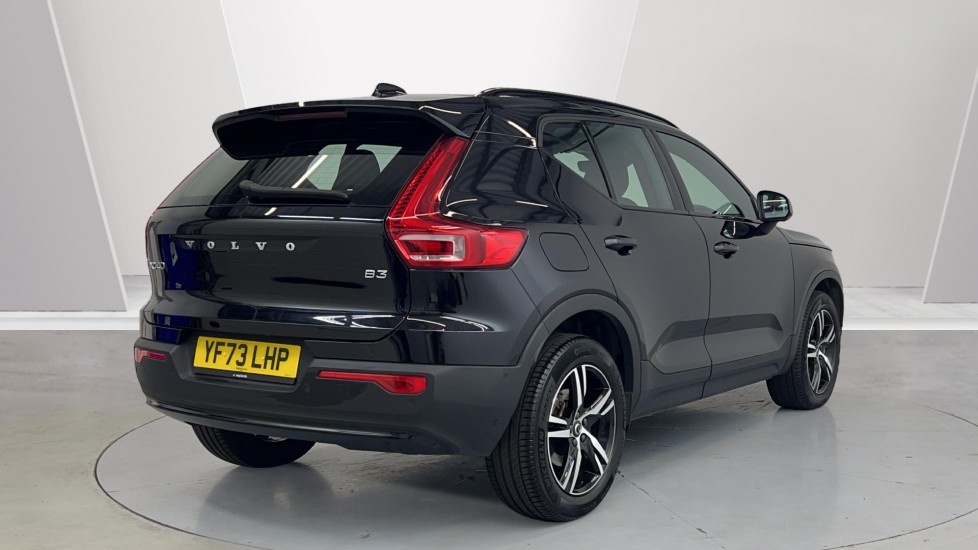 Used Volvo XC40 2023 for sale - 76191096: Photo 2