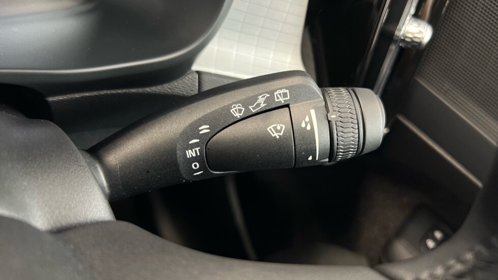 Used Volvo XC40 2023 for sale - 76191096: Photo 23