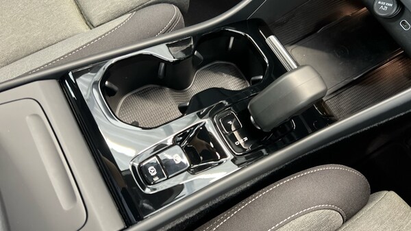 Used Volvo XC40 2023 for sale - 76191096: Photo 25