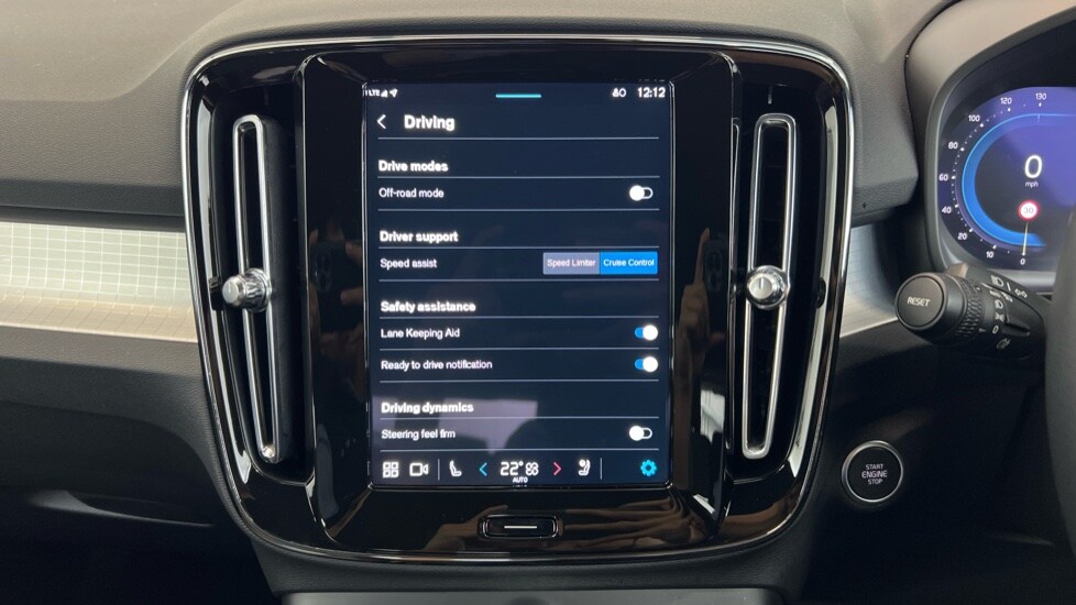 Used Volvo XC40 2023 for sale - 76191096: Photo 46