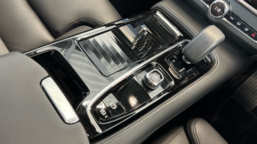 Used Volvo V90 2022 for sale - 76033851: Photo 25