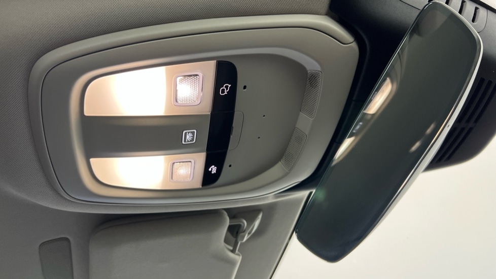Used Volvo V90 2022 for sale - 76033851: Photo 28