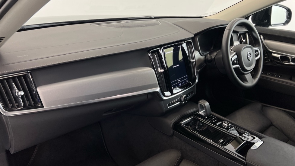 Used Volvo V90 2022 for sale - 76033851: Photo 37