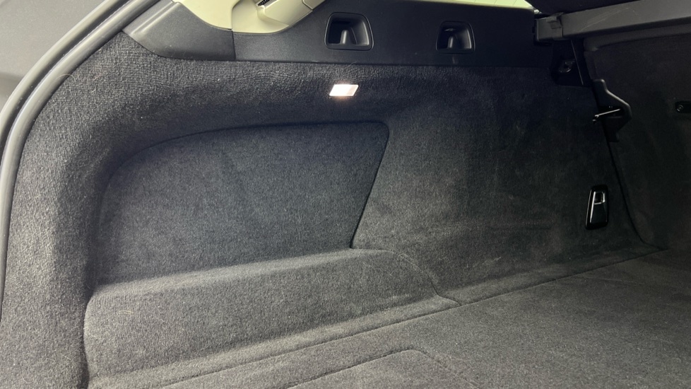 Used Volvo V90 2022 for sale - 76033851: Photo 42