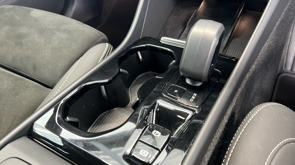 Used Volvo XC40 2022 for sale - 77698163: Photo 25