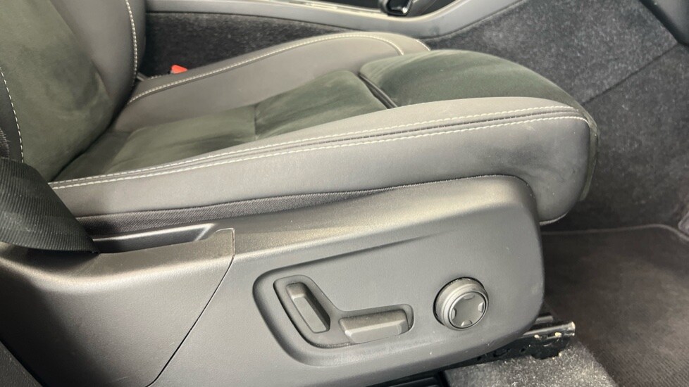 Used Volvo XC40 2022 for sale - 77698163: Photo 30