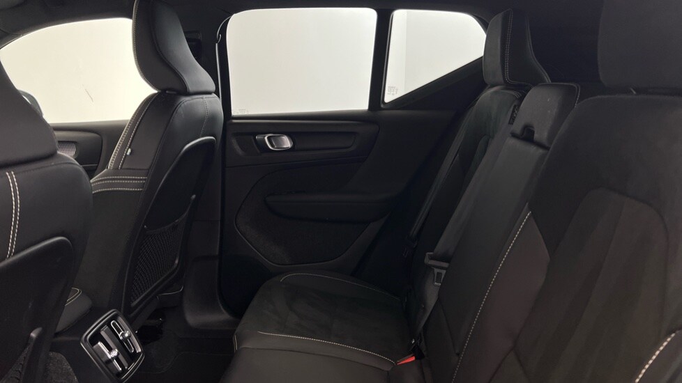 Used Volvo XC40 2022 for sale - 77698163: Photo 33