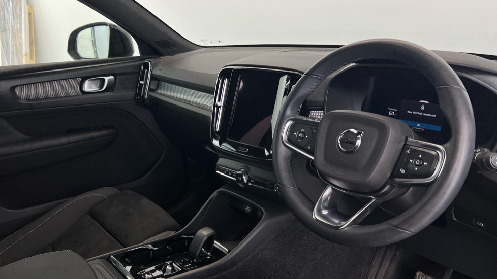 Used Volvo XC40 2022 for sale - 77698163: Photo 4
