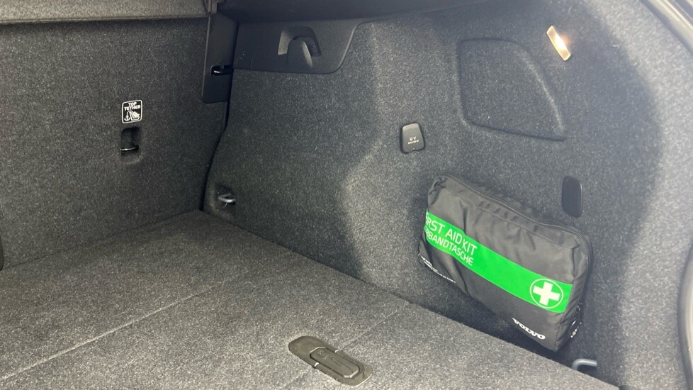 Used Volvo XC40 2022 for sale - 77698163: Photo 52