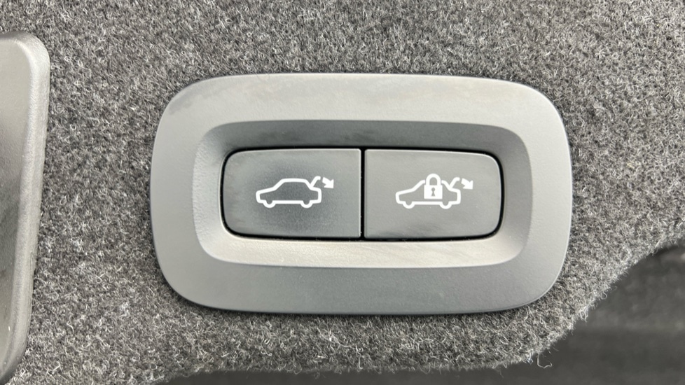 Used Volvo S90 2019 for sale - 76593689: Photo 35