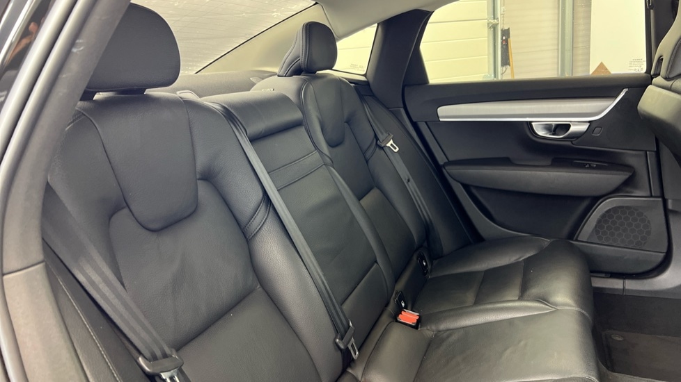 Used Volvo S90 2019 for sale - 76593689: Photo 6