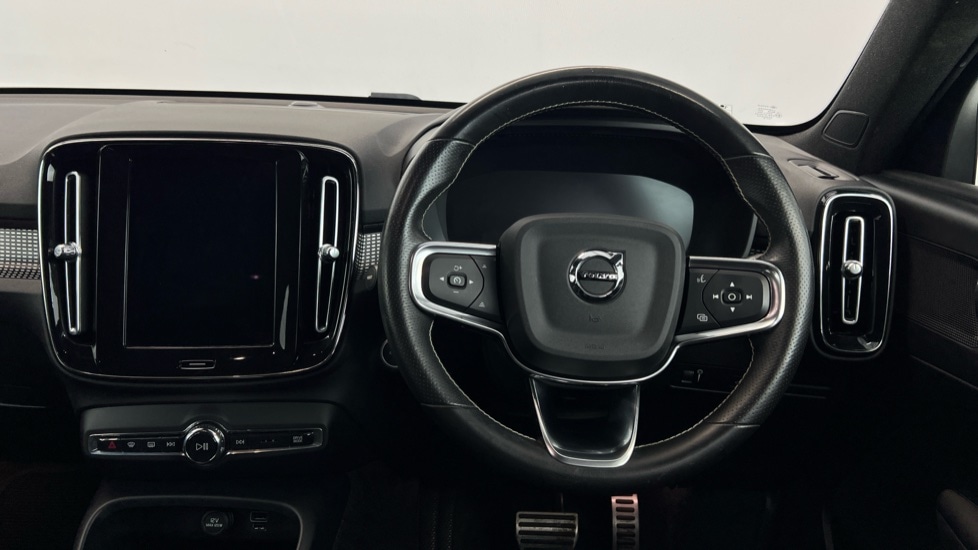 Used Volvo XC40 2021 for sale - 76074353: Photo 10