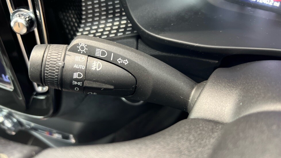 Used Volvo XC40 2021 for sale - 76074353: Photo 20