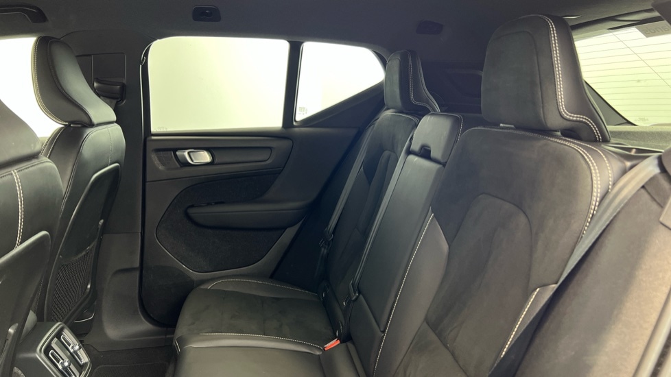 Used Volvo XC40 2021 for sale - 76074353: Photo 33