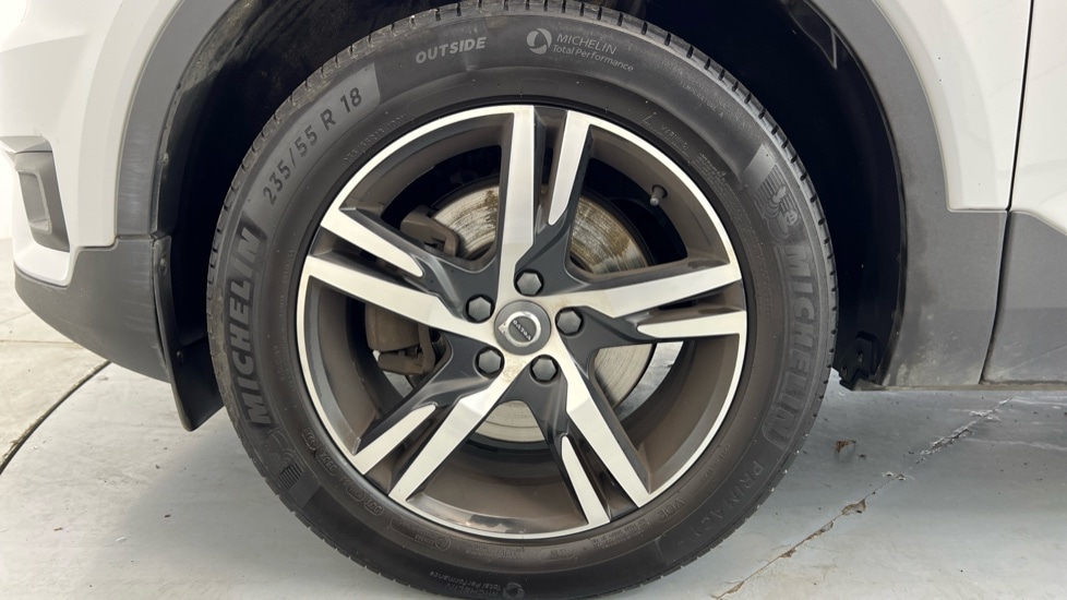 Used Volvo XC40 2021 for sale - 76074353: Photo 9