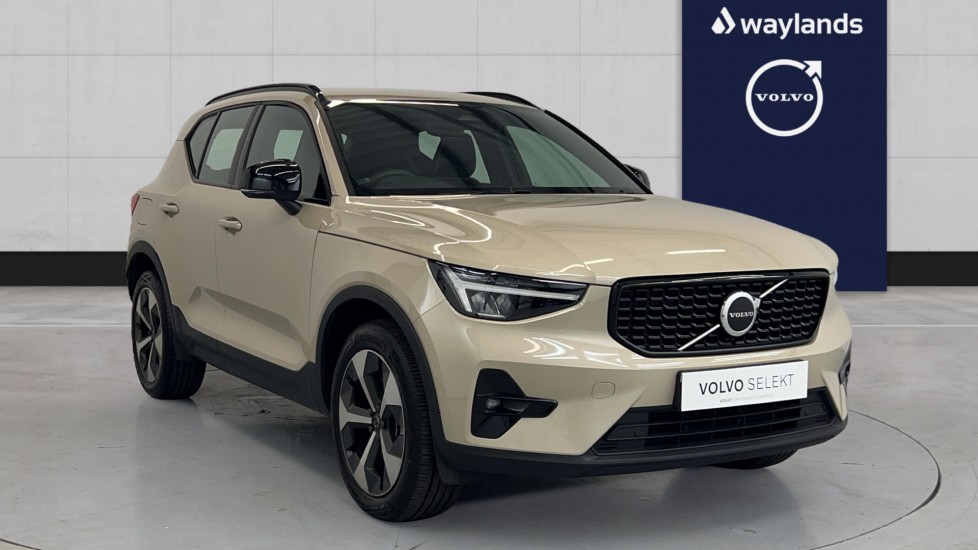 Used Volvo XC40 2024 for sale - 76079205: Photo 1