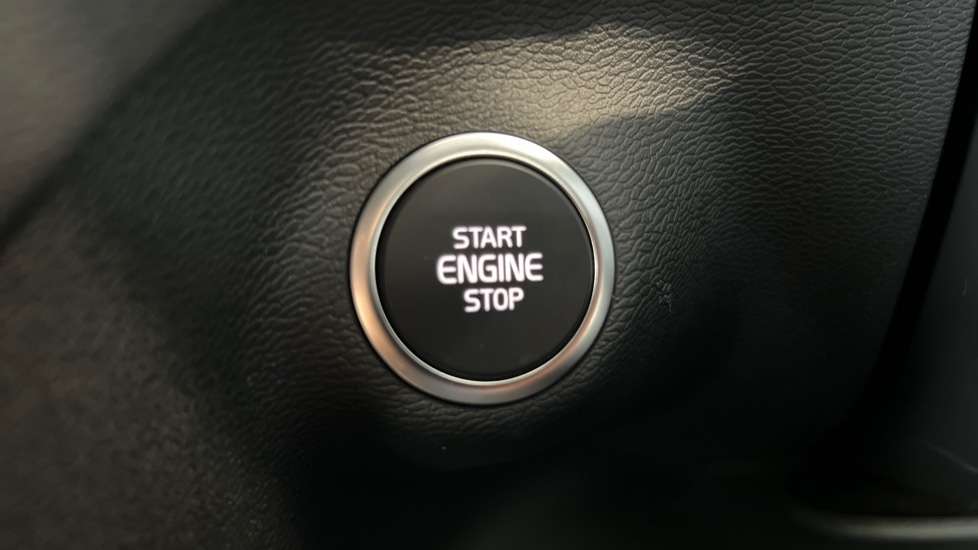 Used Volvo XC40 2024 for sale - 76079205: Photo 27