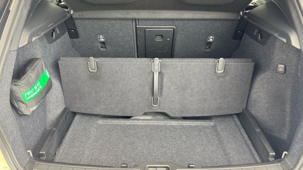 Used Volvo XC40 2024 for sale - 76079205: Photo 41