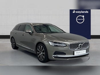 Used Volvo V90 2022 for sale - 76312413: Photo