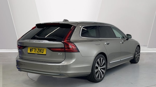 Used Volvo V90 2022 for sale - 76312413: Photo 2