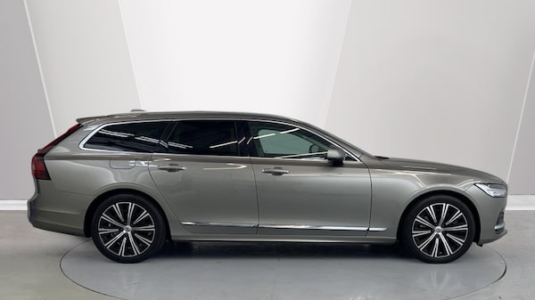Used Volvo V90 2022 for sale - 76312413: Photo 3