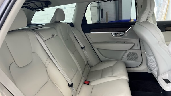 Used Volvo V90 2022 for sale - 76312413: Photo 6