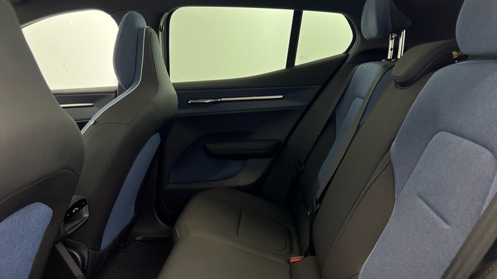 Used Volvo EX30 2025 for sale - 77855639: Photo 32