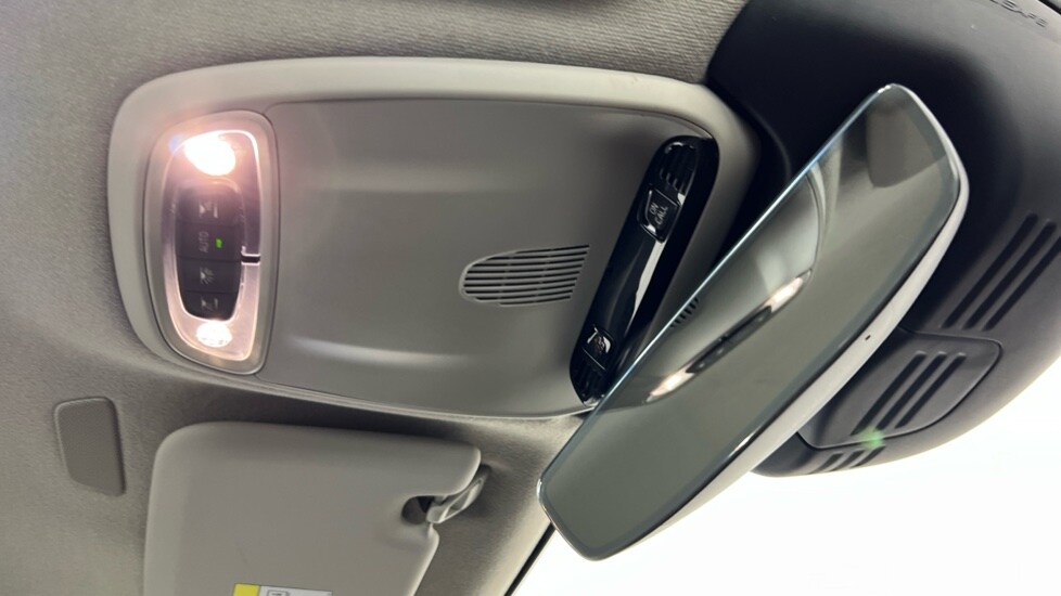 Used Volvo XC40 2022 for sale - 77841454: Photo 28