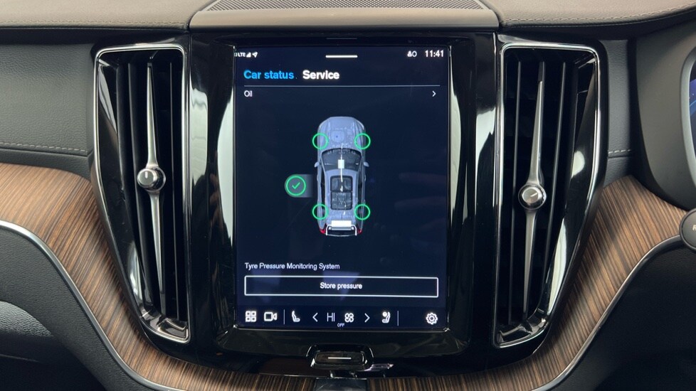 Used Volvo XC60 2022 for sale - 77360473: Photo 17