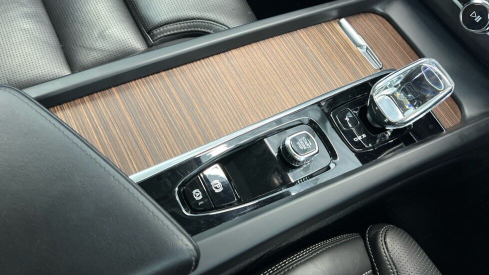 Used Volvo XC60 2022 for sale - 77360473: Photo 25