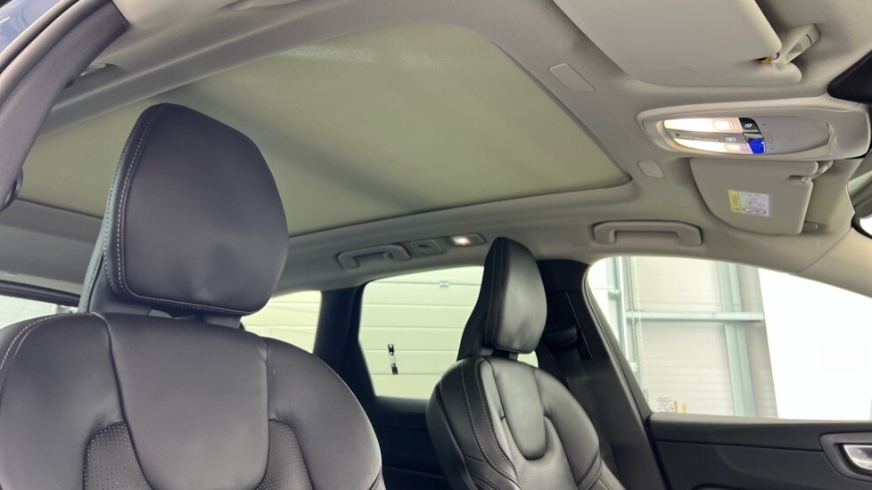 Used Volvo XC60 2022 for sale - 77360473: Photo 31