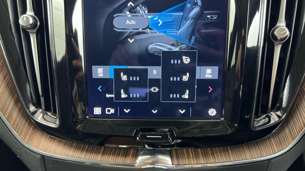 Used Volvo XC60 2022 for sale - 77360473: Photo 40