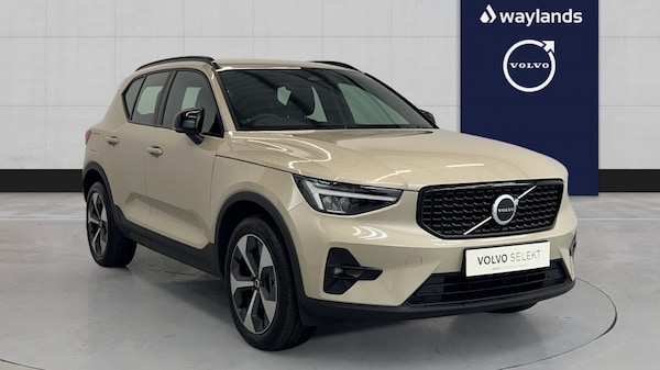 Used Volvo XC40 2025 for sale - 75464932: Photo 1