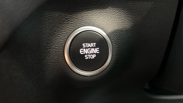 Used Volvo XC40 2025 for sale - 75464932: Photo 27